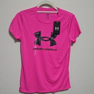 Under Armour Girl's Pink T-Shirt & Shorts L